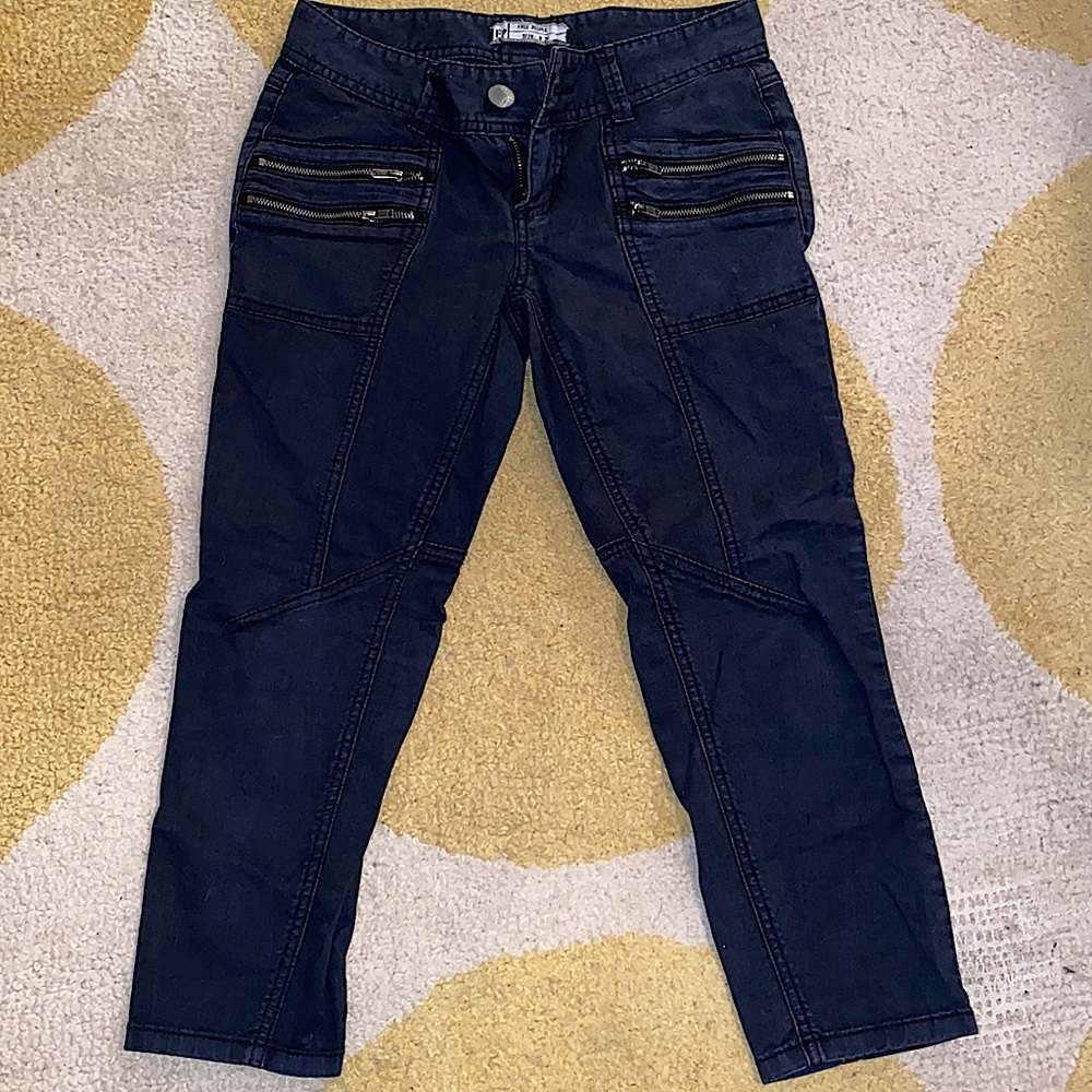 FREE PEOPLE Black moto capri pants size 26